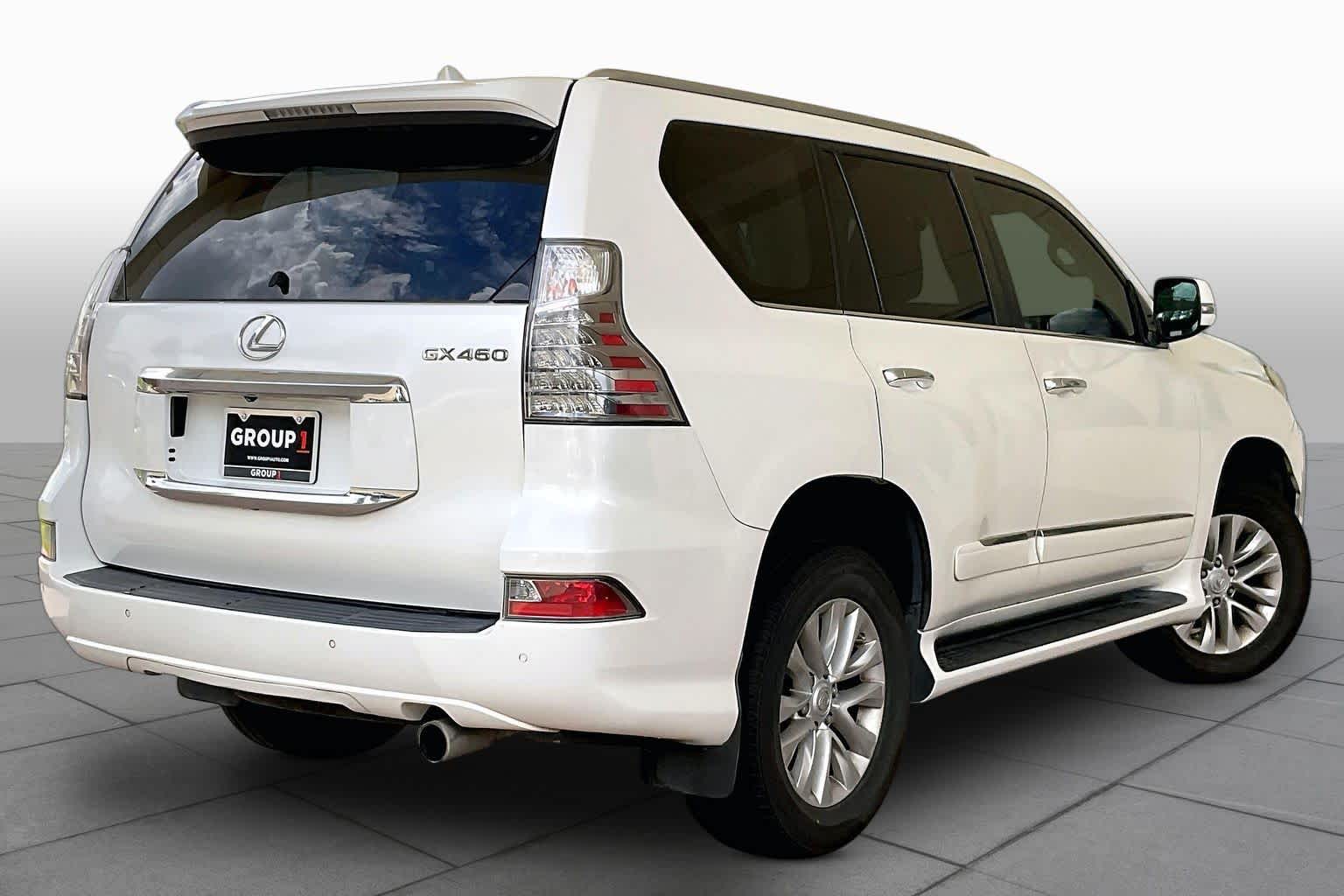 2015 Lexus GX 460 photo 11 of 34