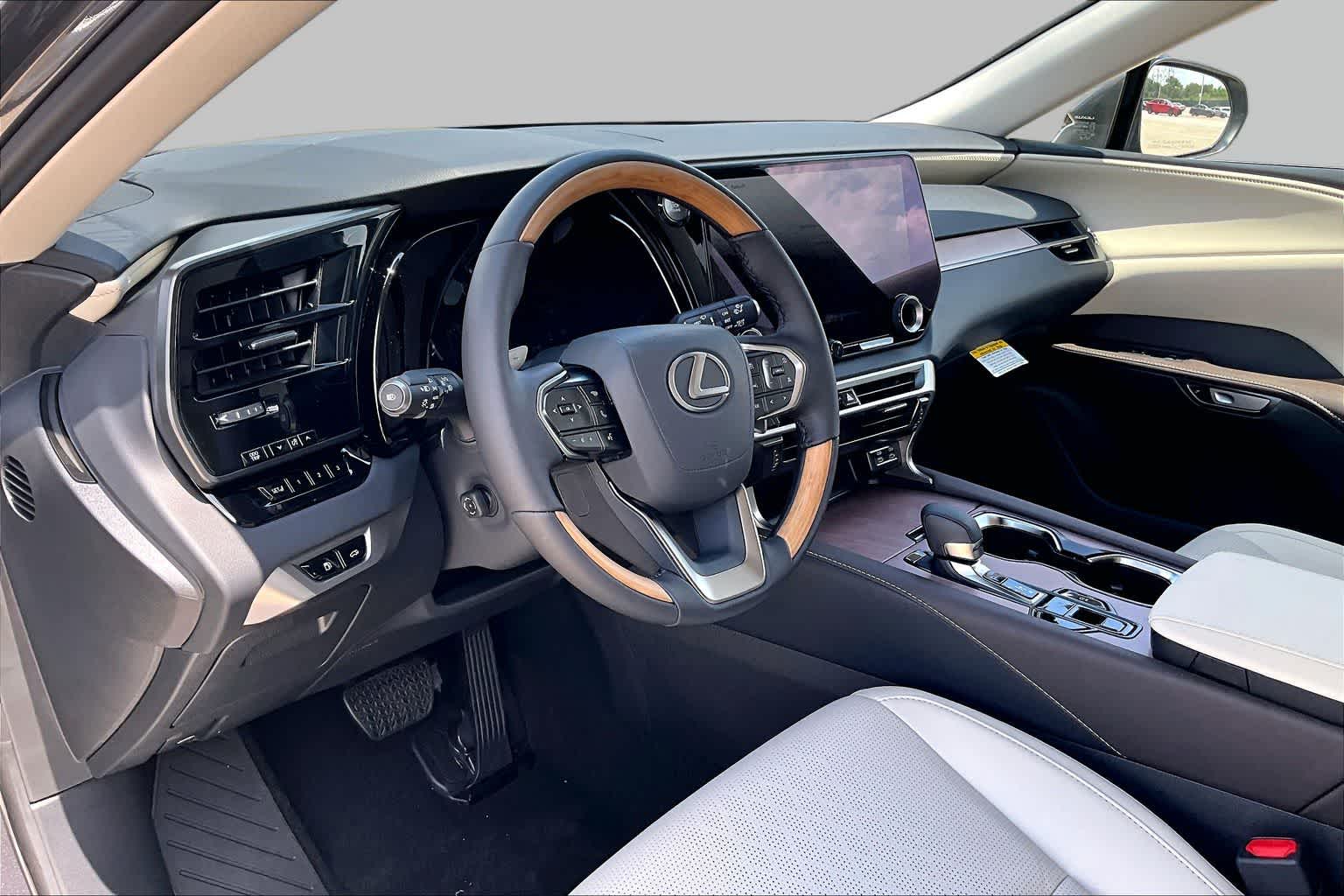 2026 Lexus RX 350 Premium+ - 9