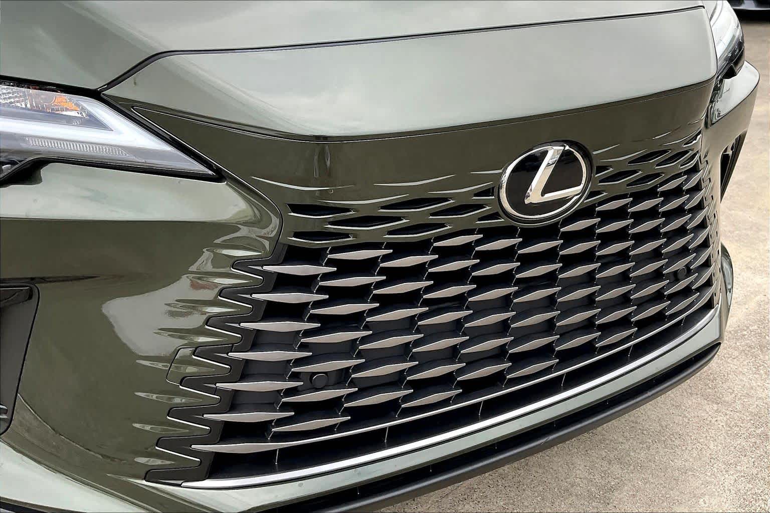 2024 Lexus RX Premium  Nori Green Pearl at Lexus Southwest Houston