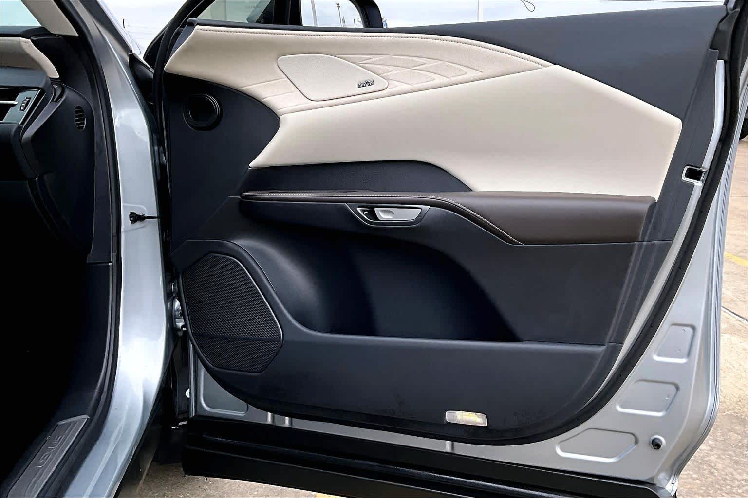 2025 Lexus RX Luxury  Iridium at Lexus of Clear Lake