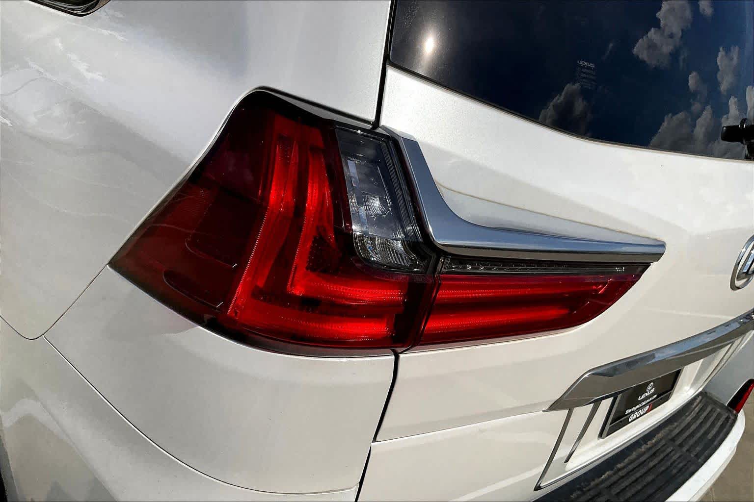 2021 Lexus LX LX 570 Eminent White Pearl at Sterling McCall Lexus of Clear Lake