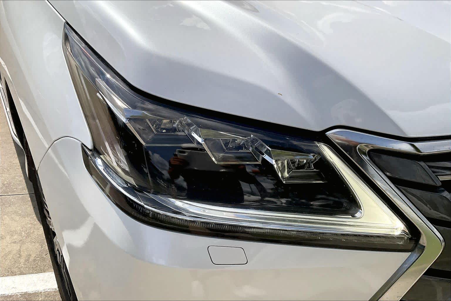 2021 Lexus LX LX 570 Eminent White Pearl at Sterling McCall Lexus of Clear Lake