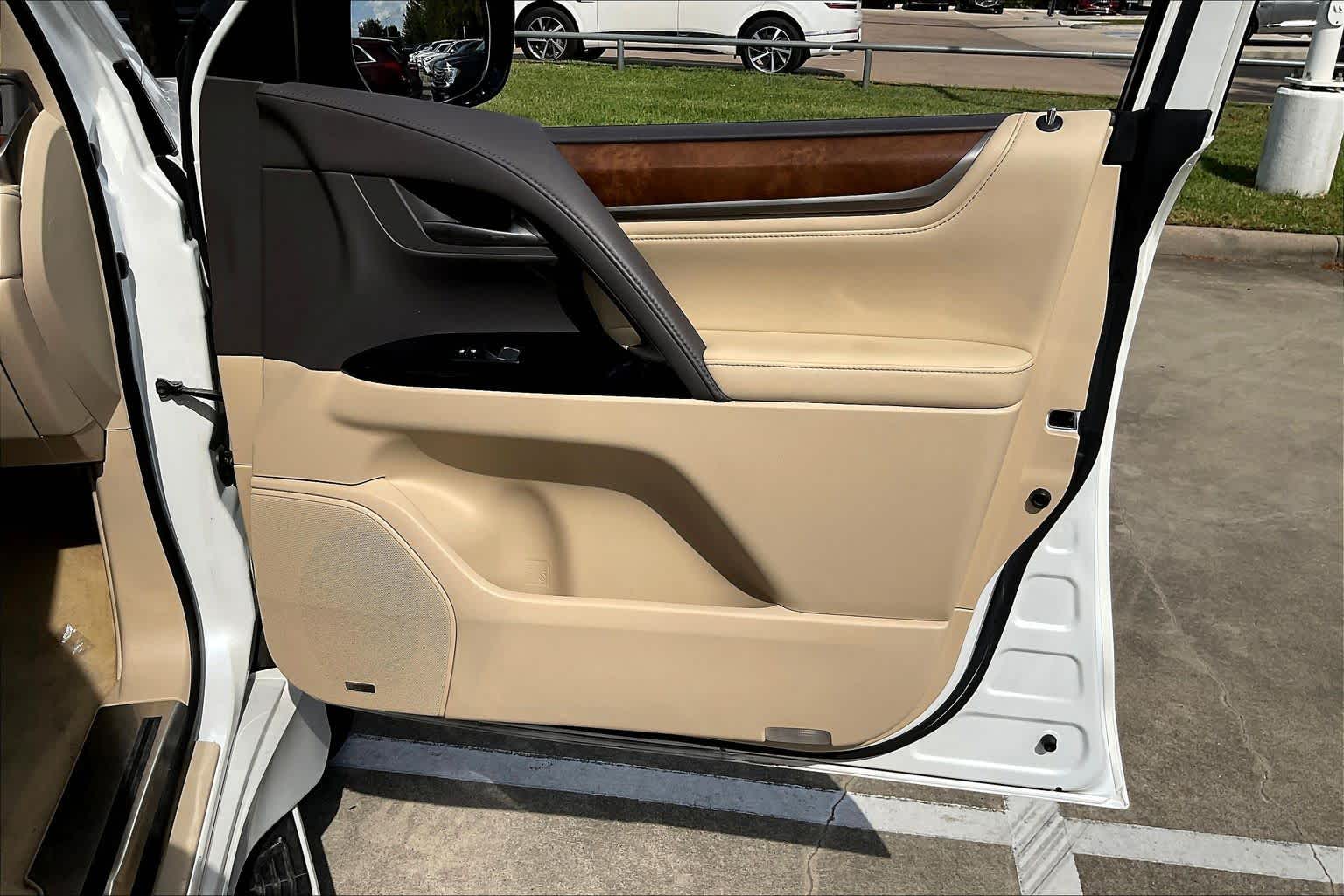 2021 Lexus LX LX 570 Eminent White Pearl at Sterling McCall Lexus of Clear Lake