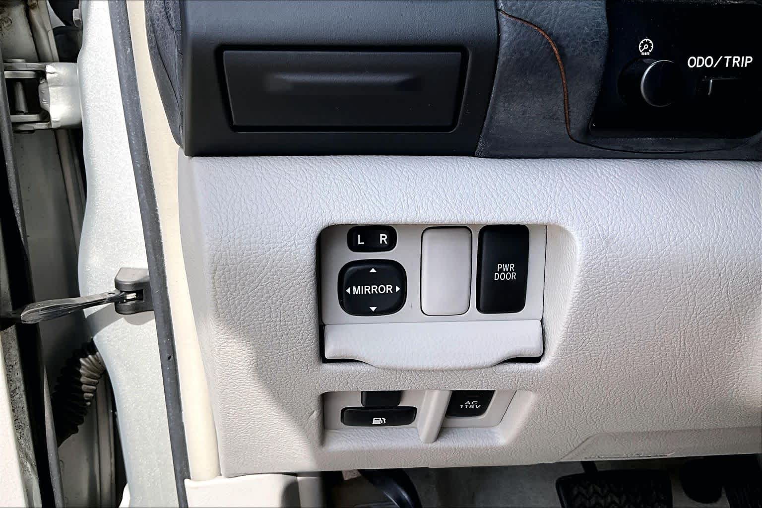 2004 Lexus RX 330  Millennium Silver Metallic at Mac Haik Ford