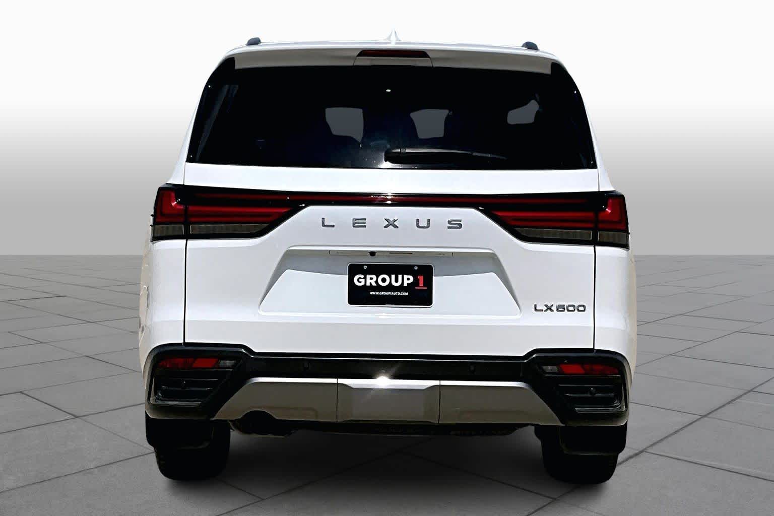 2023 Lexus LX 600 Luxury - 4