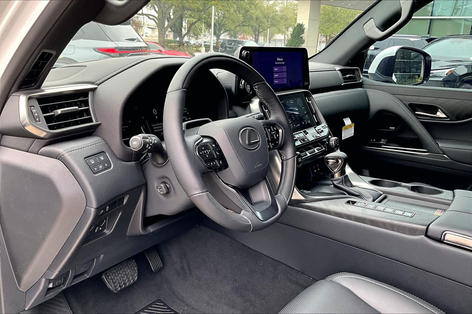 2026 Lexus LX 600 Luxury - 9