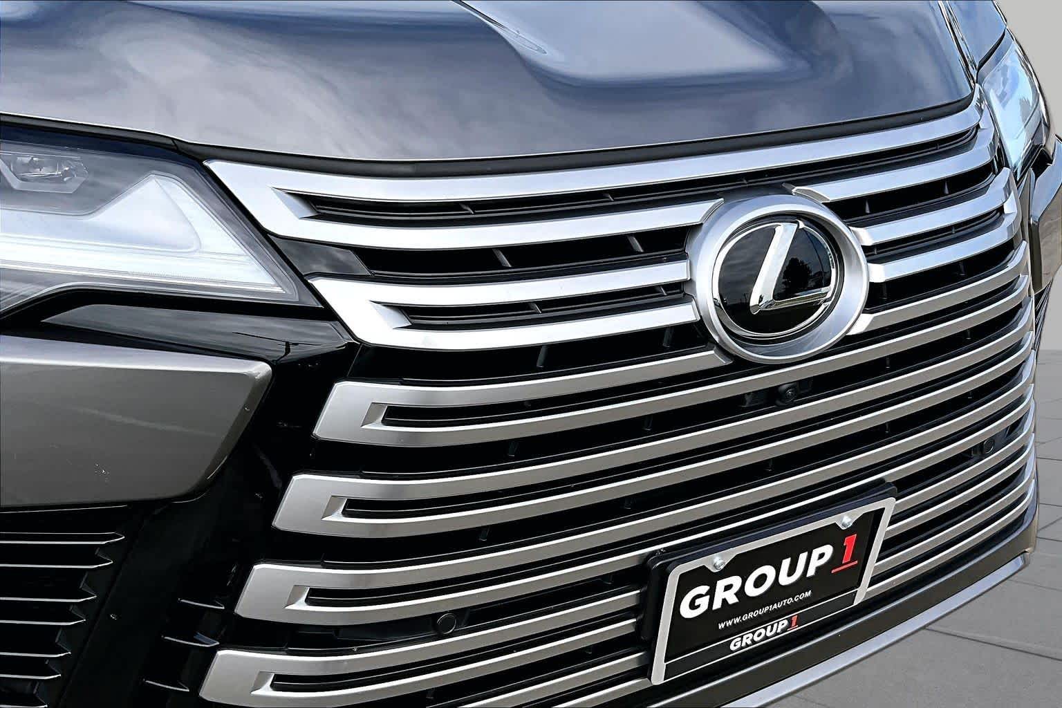2025 Lexus LX 600 photo 27 of 34