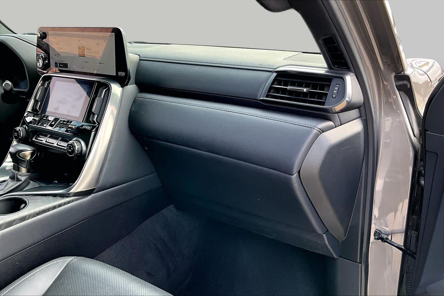 2025 Lexus LX 600 photo 16 of 34