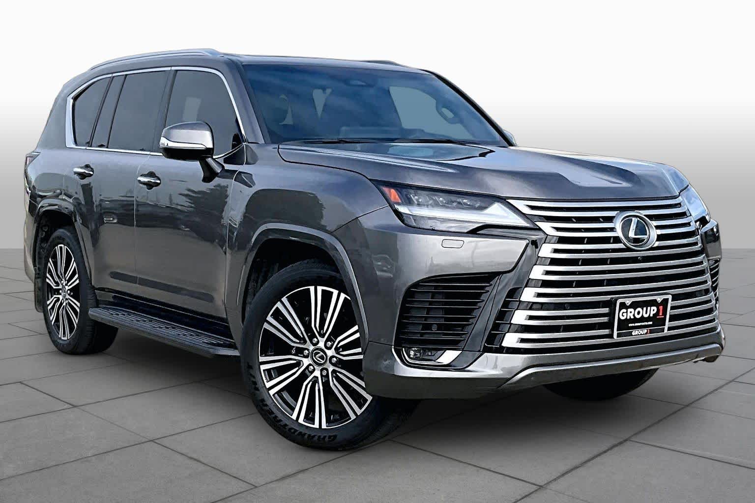 2025 Lexus LX 600 photo 3 of 34