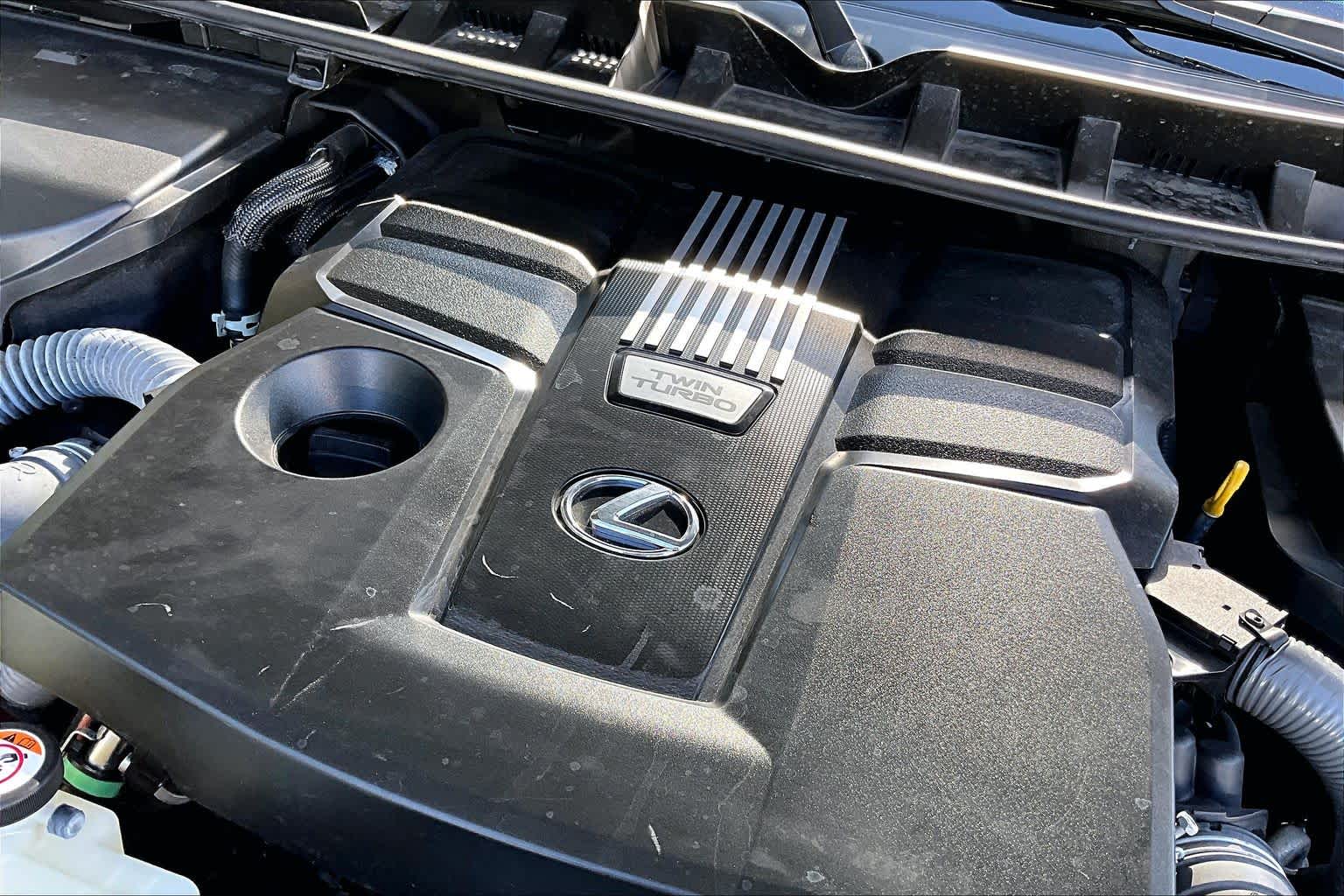 2023 Lexus LX 600 photo 30 of 34