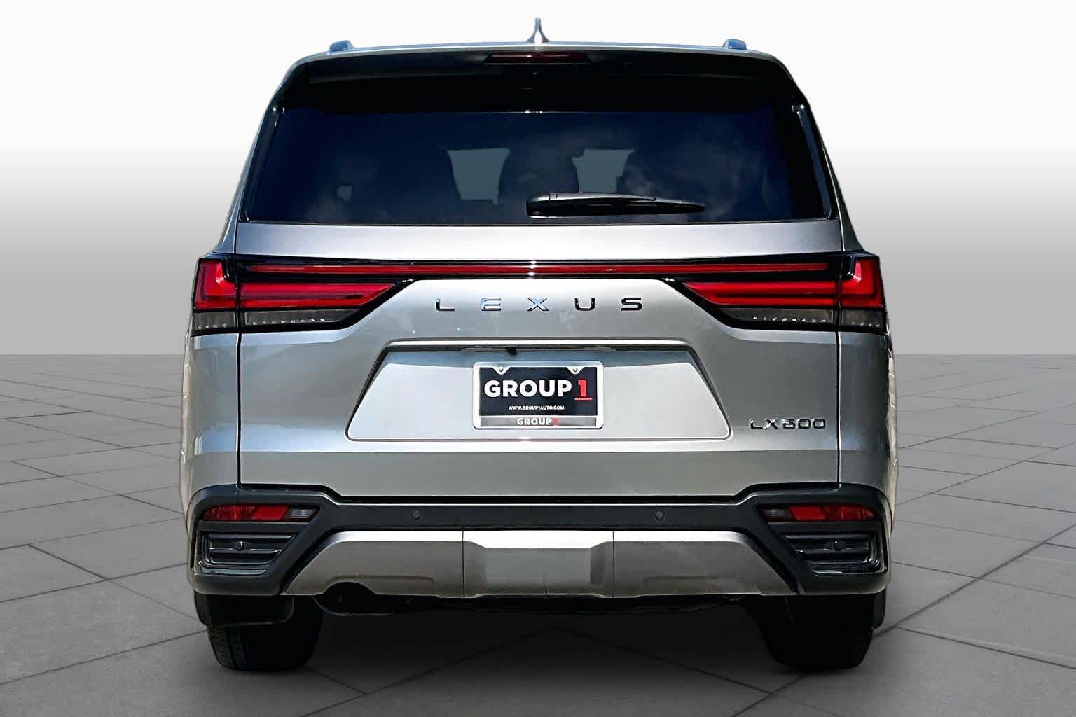 2023 Lexus LX 600 photo 5 of 34