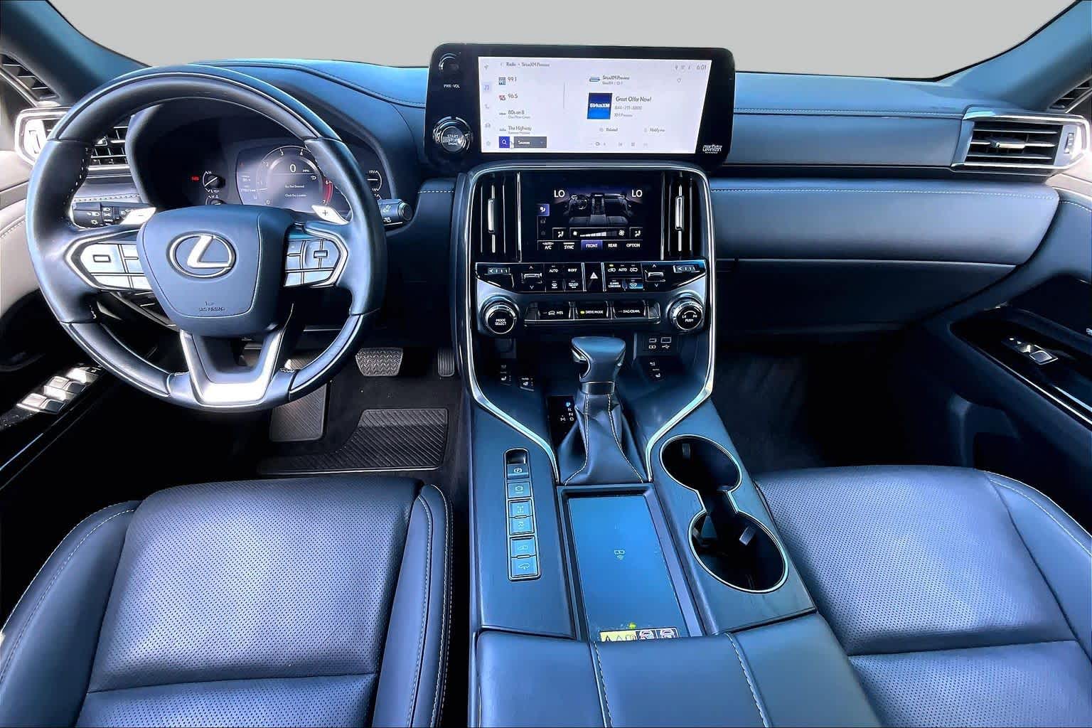 2023 Lexus LX 600 photo 13 of 34