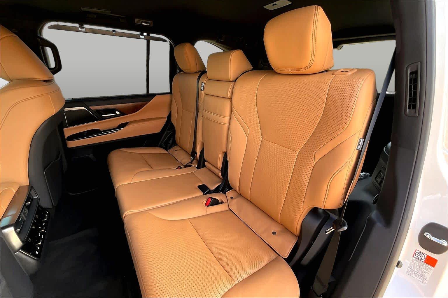 2025 Lexus LX 600 photo 21 of 37
