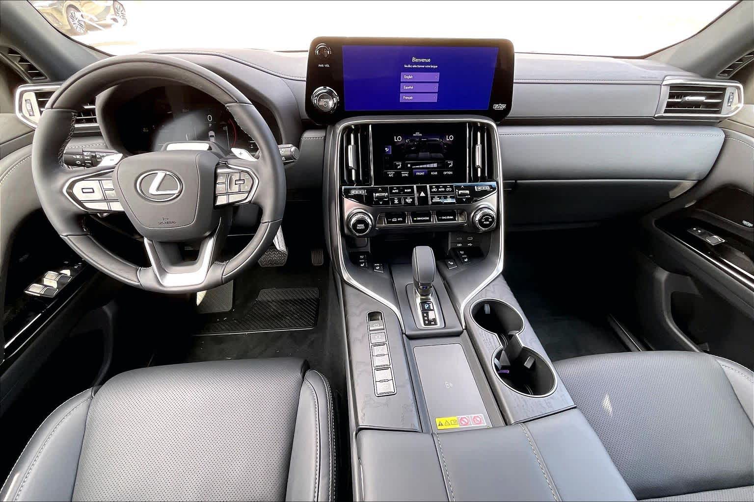 2026 Lexus LX 700h Luxury - 7