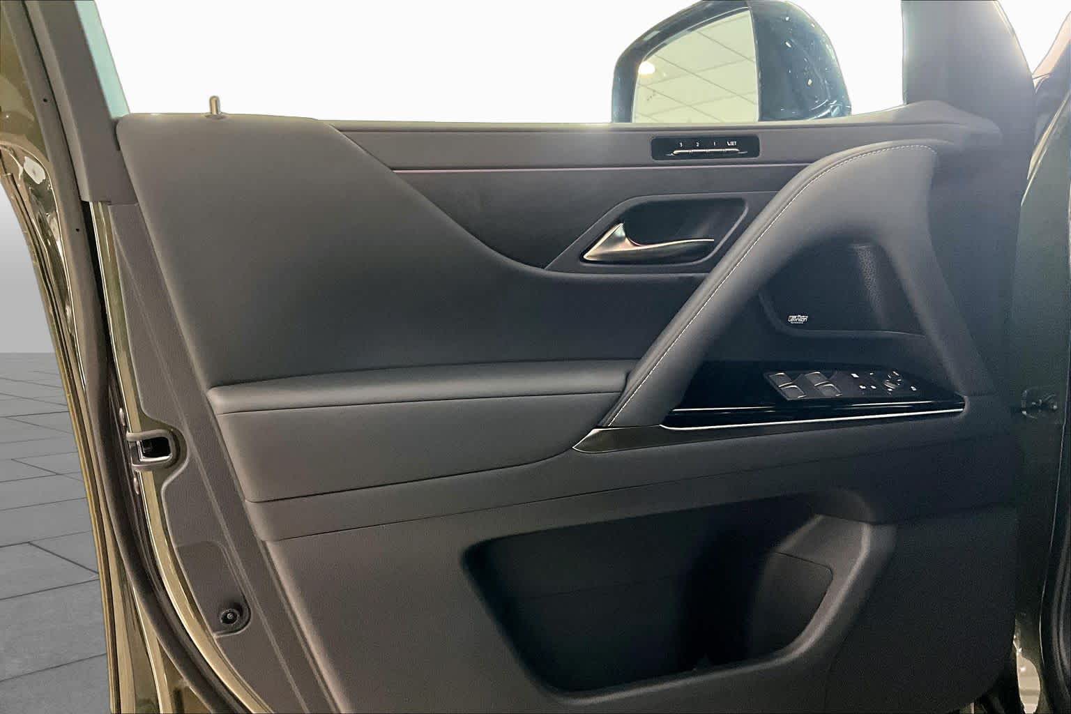2026 Lexus LX 700h Luxury  Nori Green Pearl at Lexus Southwest Houston