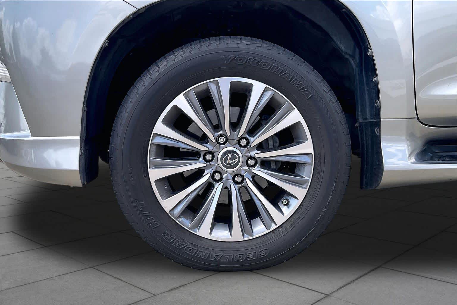 2021 Lexus GX 460 Luxury  Atomic Silver at Lexus Southwest Houston