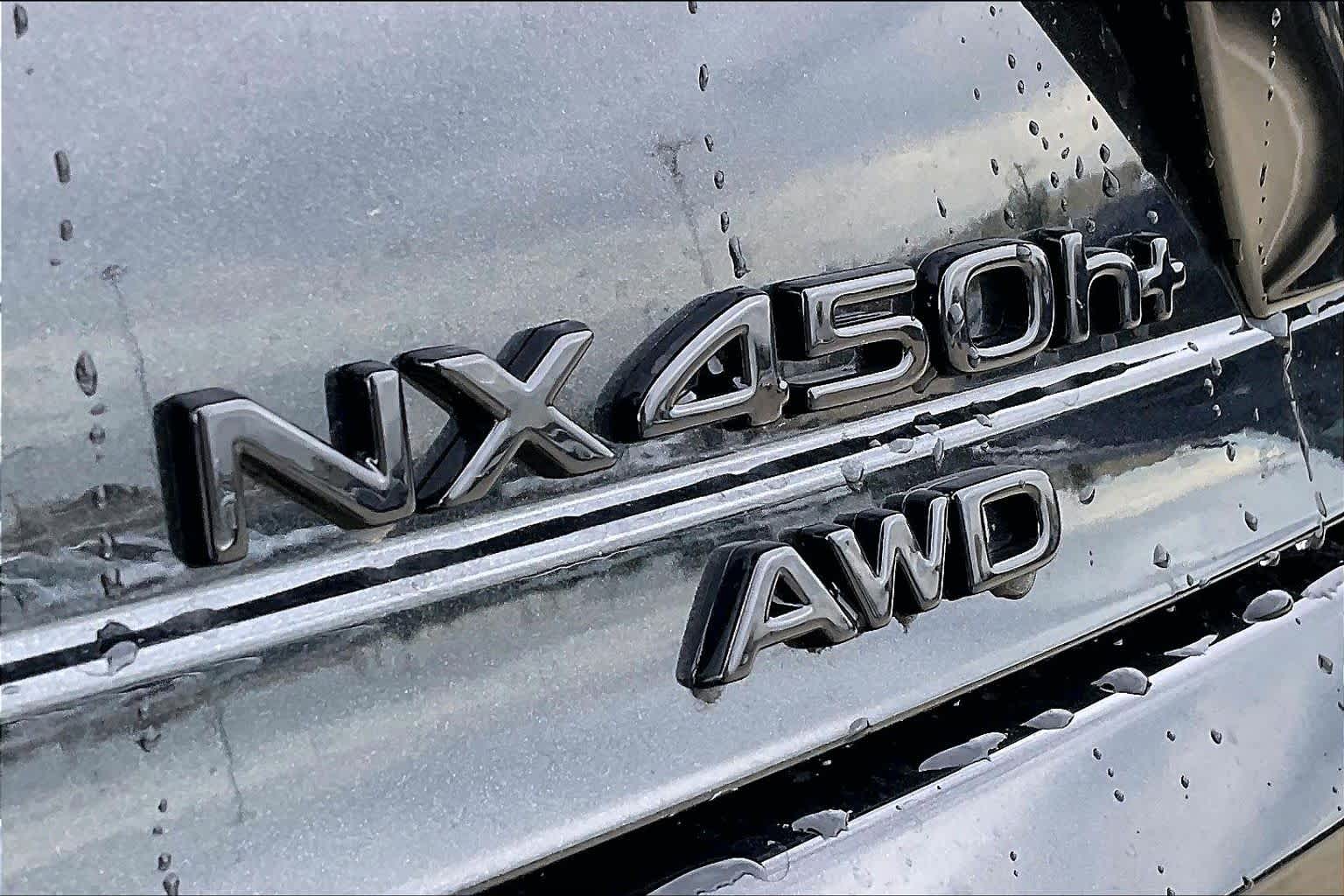 2026 Lexus NX 450h+ photo 7 of 21
