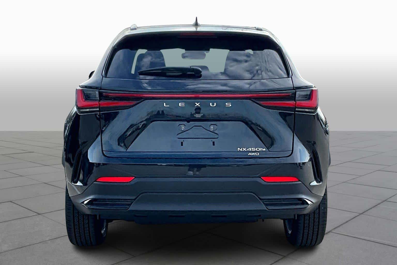 2026 Lexus NX Luxury  - 4