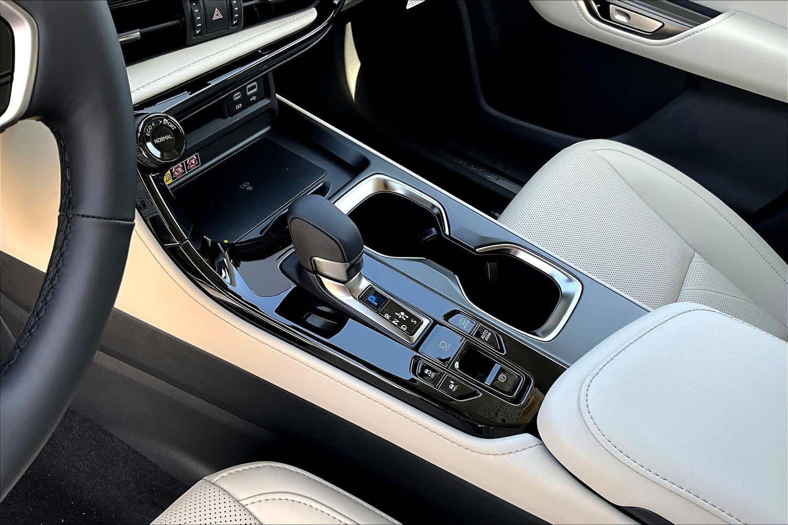 2026 Lexus NX Luxury  - 10