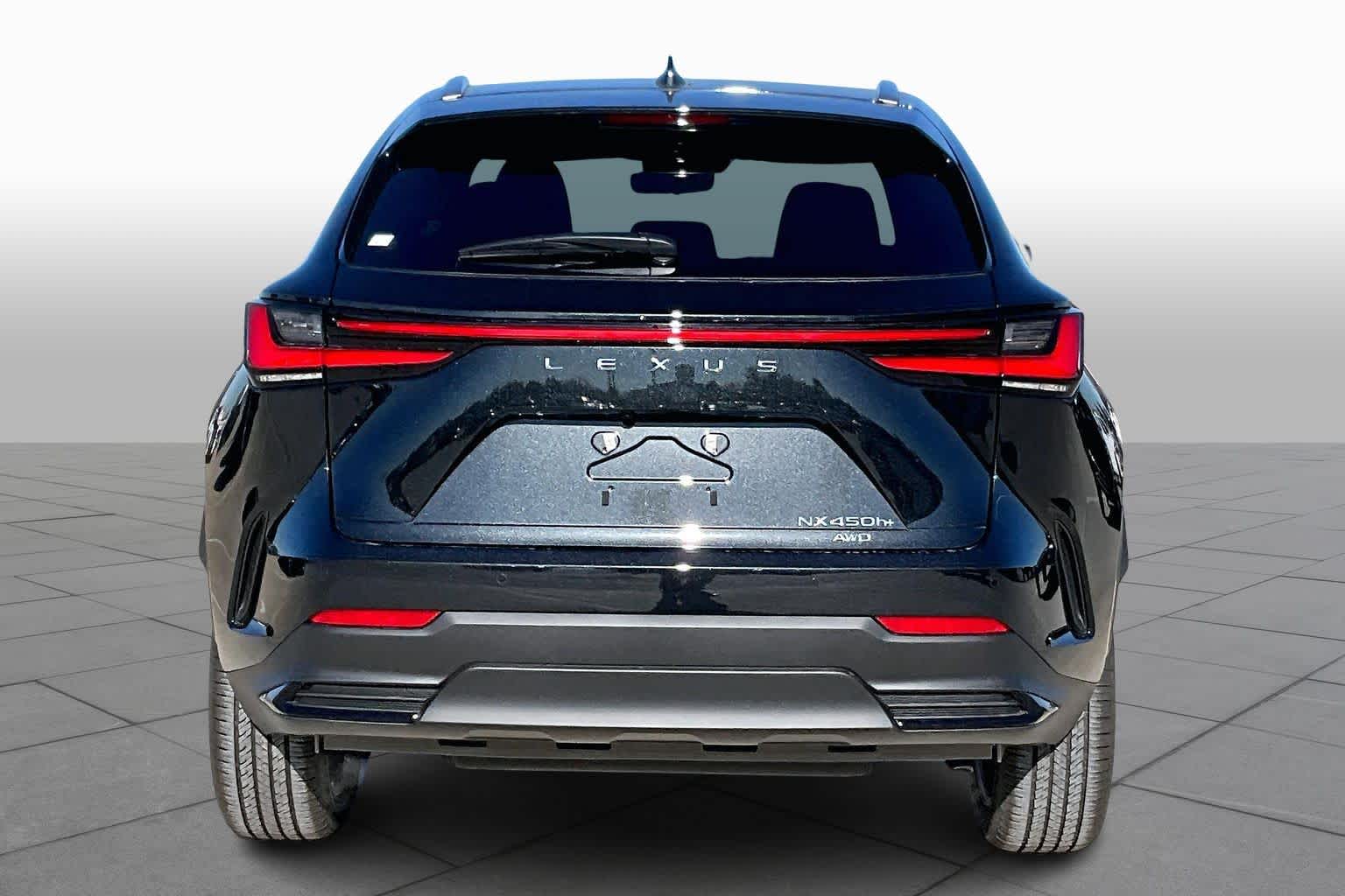 2026 Lexus NX Luxury  - 4