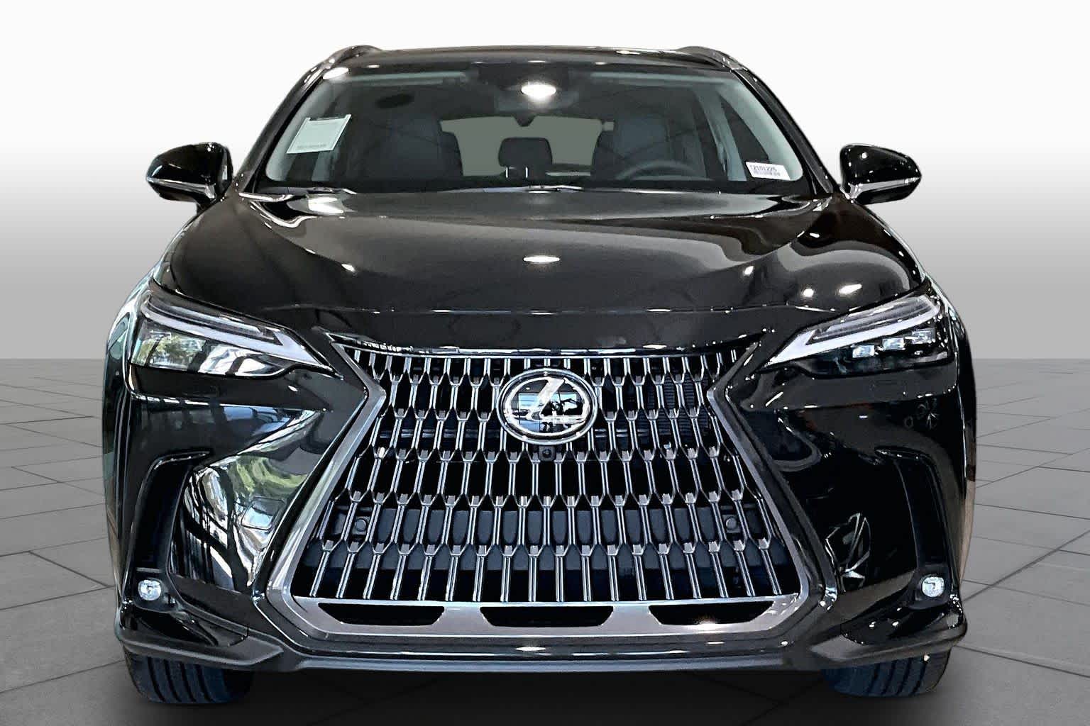 2026 Lexus NX 450h+ photo 2 of 20