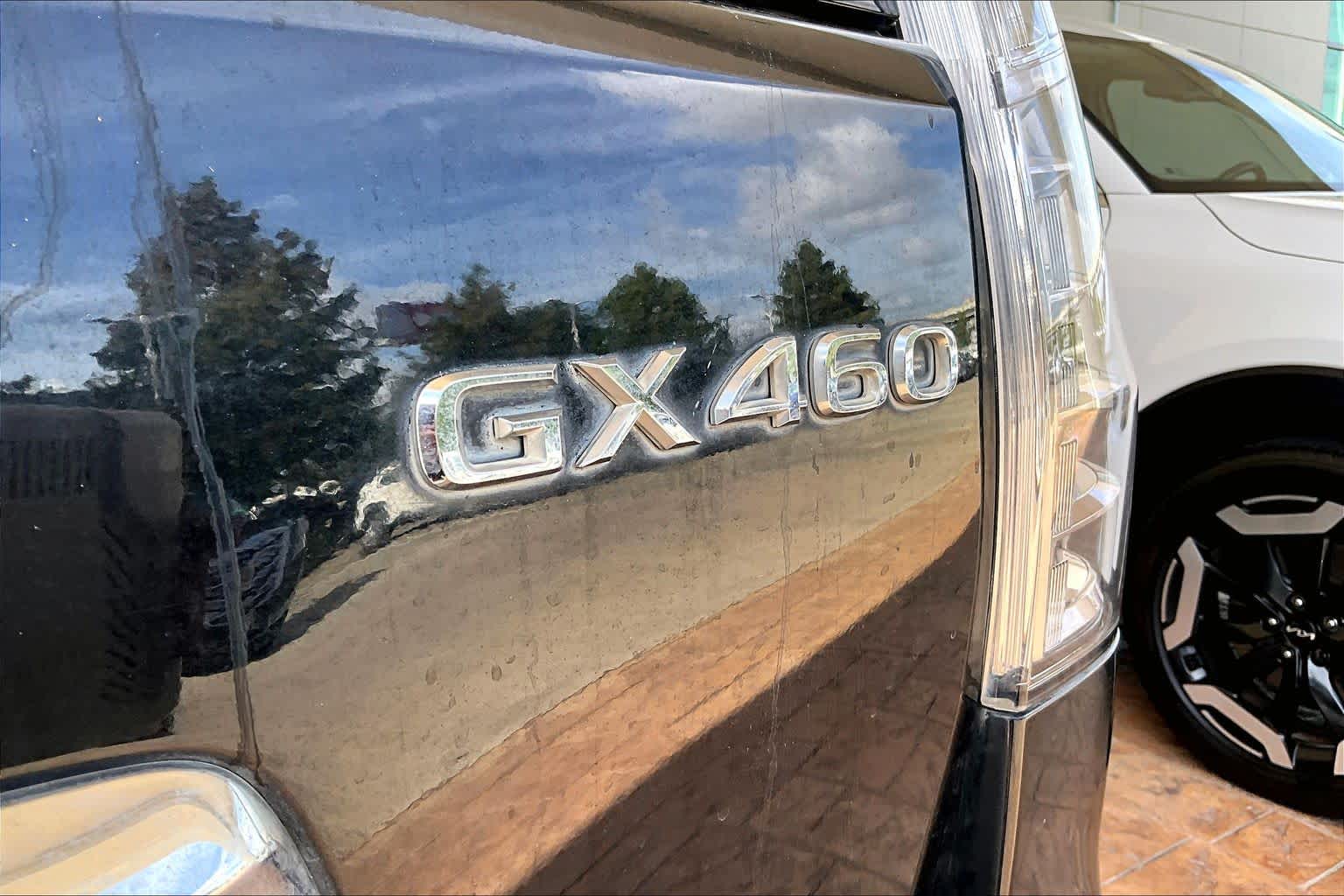2014 Lexus GX 460 photo 28 of 34