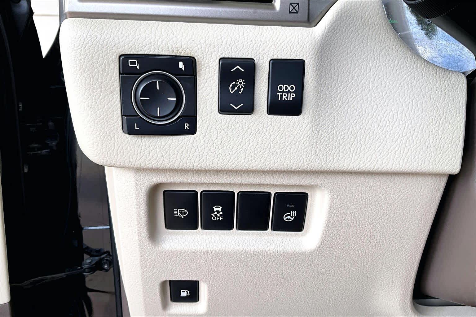 2014 Lexus GX 460 photo 33 of 34