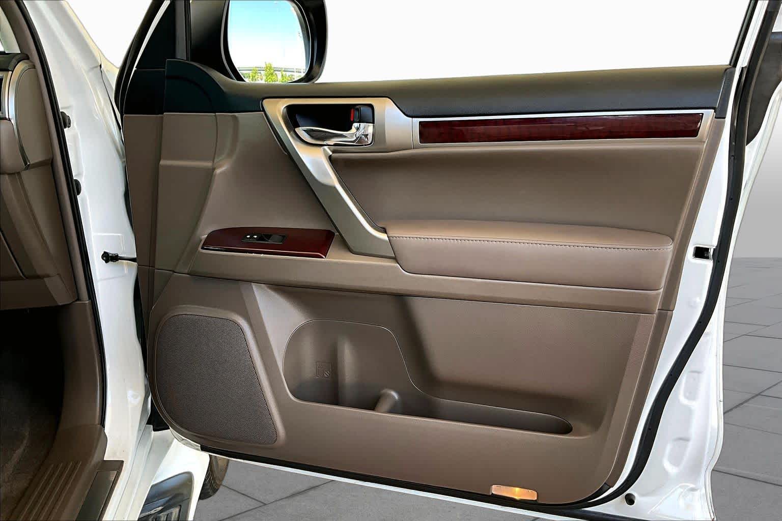 2019 Lexus GX 460 Luxury  Starfire Pearl at Lexus of Clear Lake