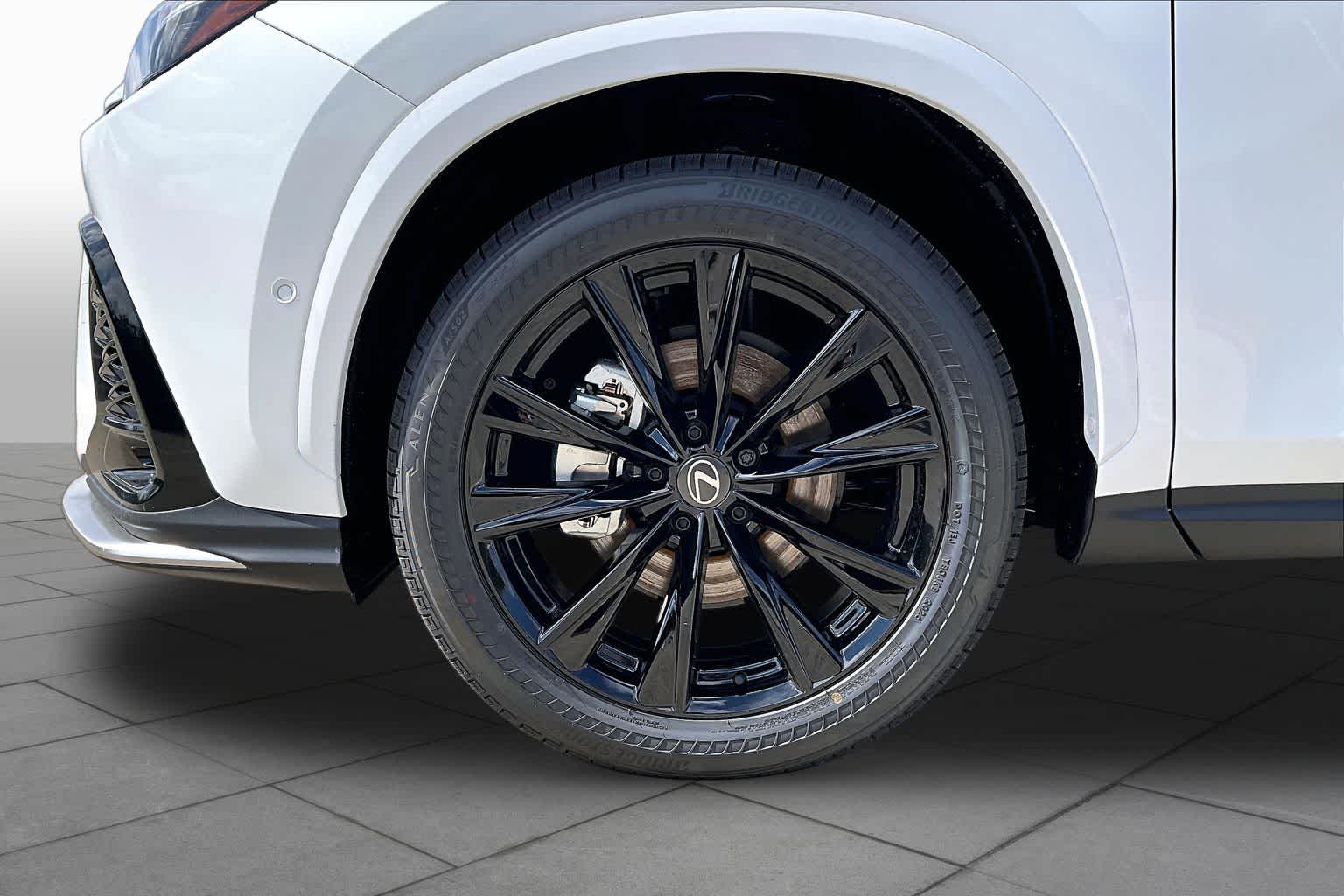 2026 Lexus NX 350 photo 20 of 21