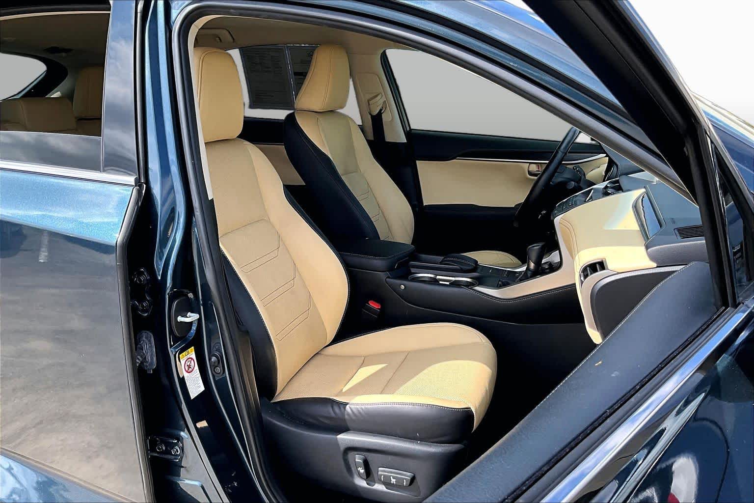 2015 Lexus NX 200t photo 8 of 34