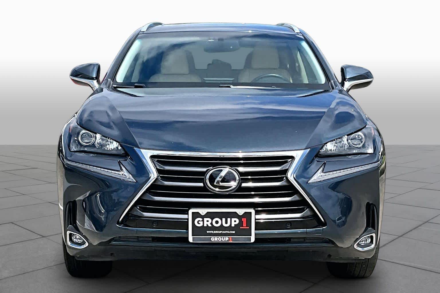 2015 Lexus NX 200t photo 4 of 34