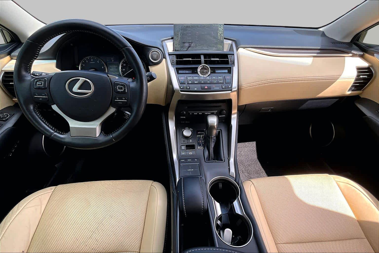 2015 Lexus NX 200t photo 13 of 34