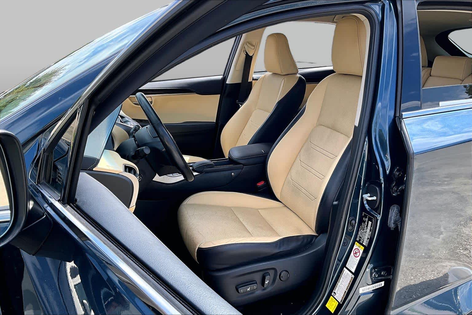 2015 Lexus NX 200t photo 7 of 34
