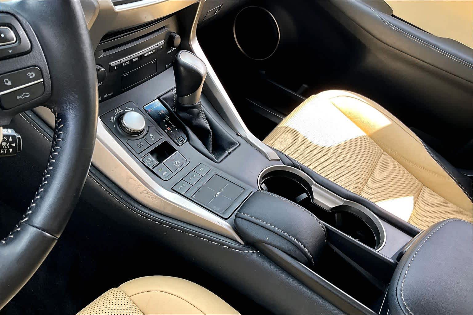 2015 Lexus NX 200t photo 14 of 34
