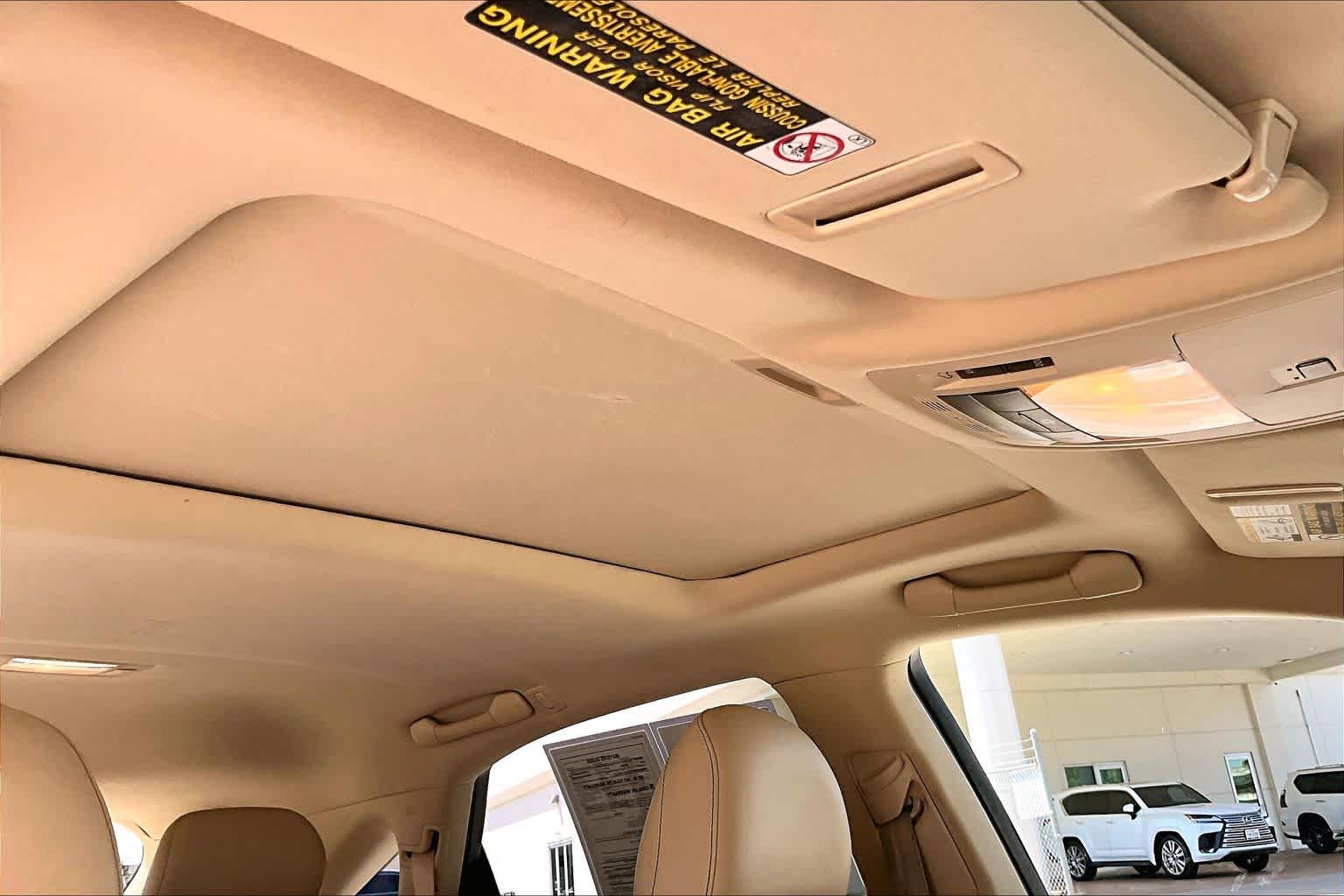 2013 Lexus RX 450h photo 12 of 34