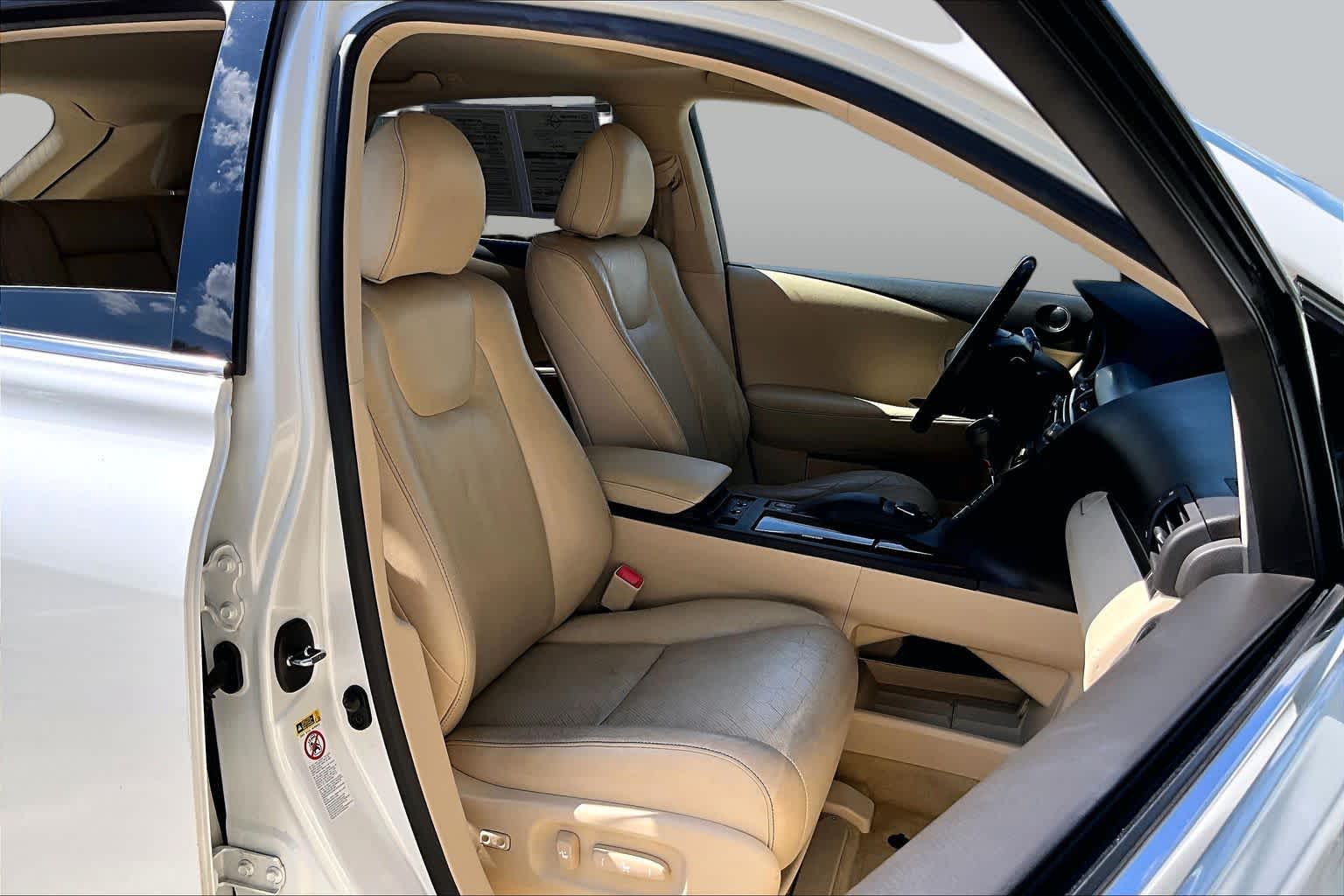 2013 Lexus RX 450h photo 8 of 34