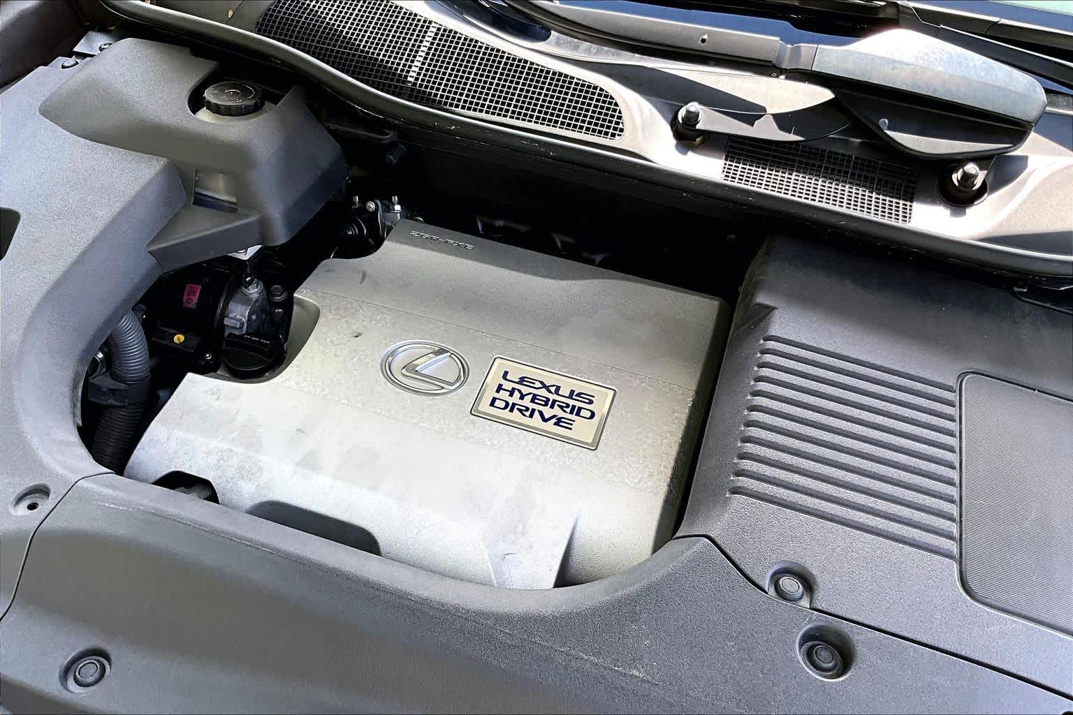 2013 Lexus RX 450h photo 30 of 34