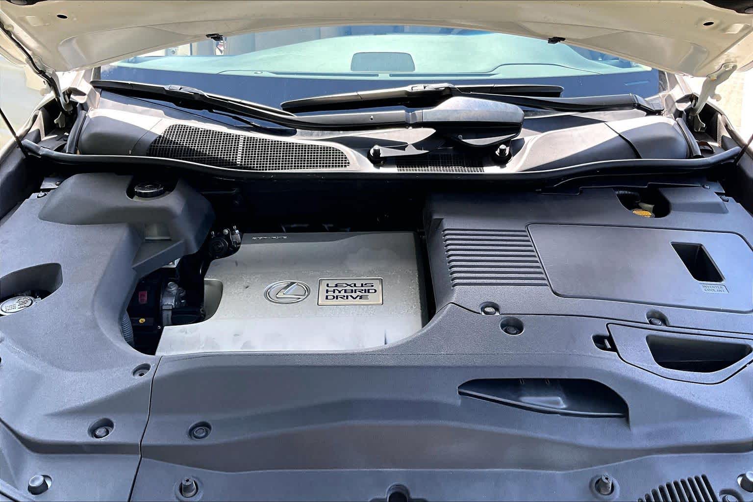 2013 Lexus RX 450h photo 29 of 34