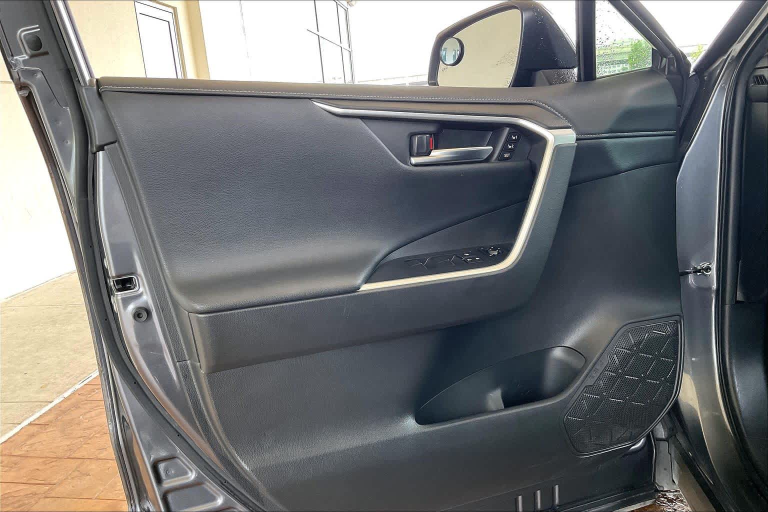 2020 Toyota RAV4 Hybrid Limited Magnetic Gray Metallic at AutoNation USA Houston