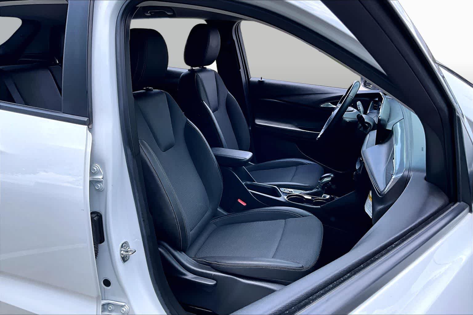 2024 Buick Encore GX Preferred Summit White at AutoNation USA Katy