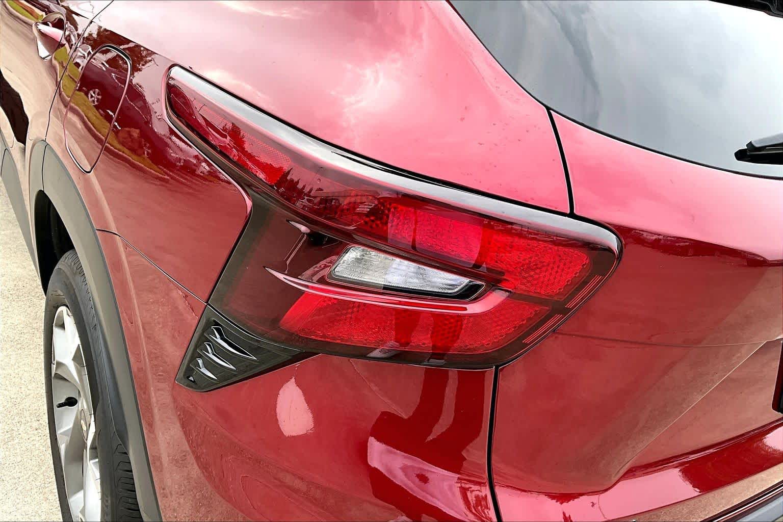 2025 Chevrolet Trax LT Crimson Metallic at Group 1 GMC Buick South