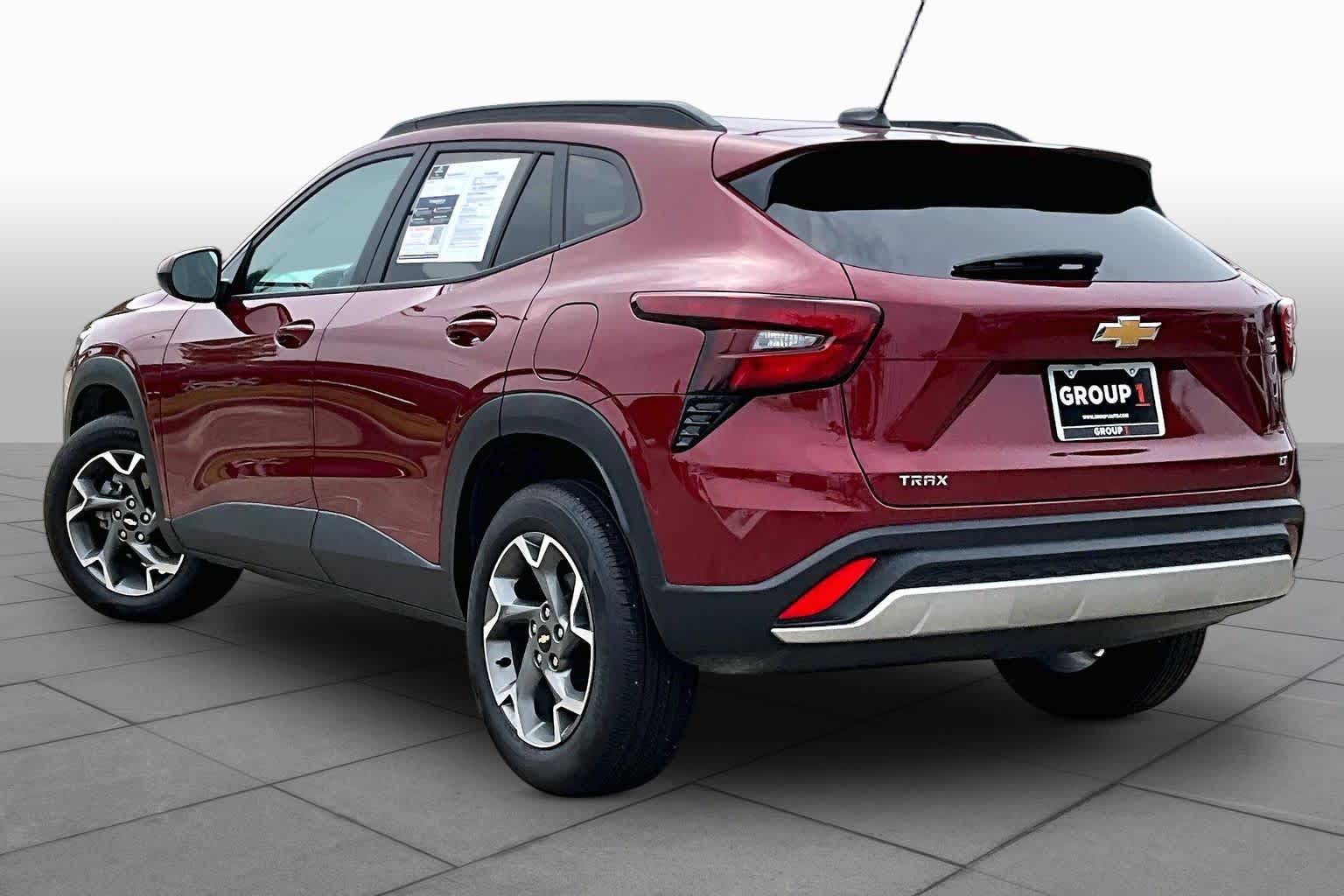 2025 Chevrolet Trax LT Crimson Metallic at Group 1 GMC Buick South