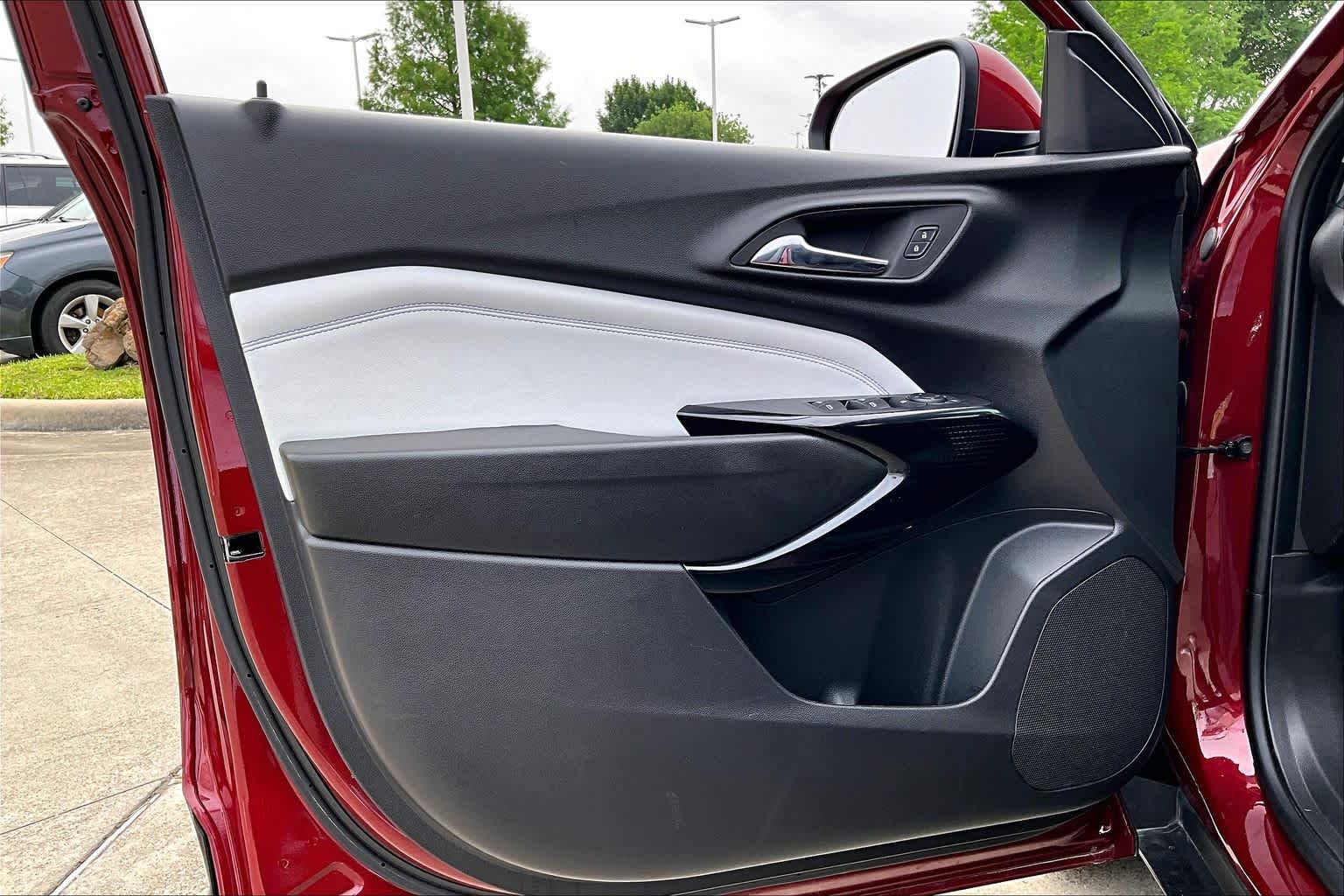 2025 Chevrolet Trax LT Crimson Metallic at Group 1 GMC Buick South