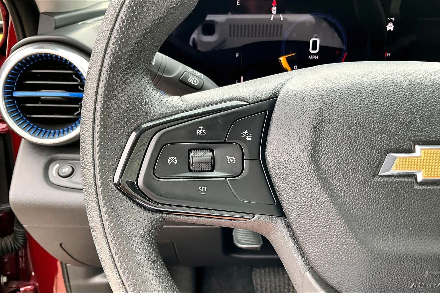 2025 Chevrolet Trax LT Crimson Metallic at Group 1 GMC Buick South