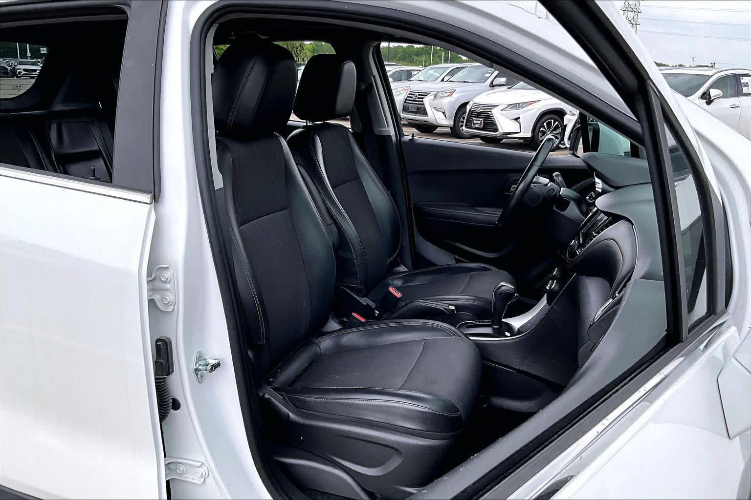 2020 Chevrolet Trax LT - 7