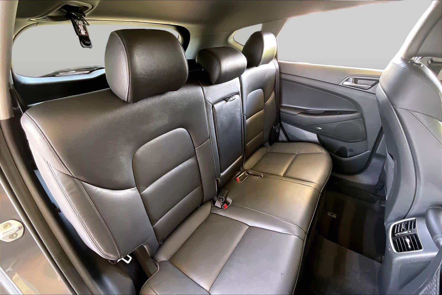 2017 Hyundai Tucson SE Plus Coliseum Gray at AutoNation USA Katy