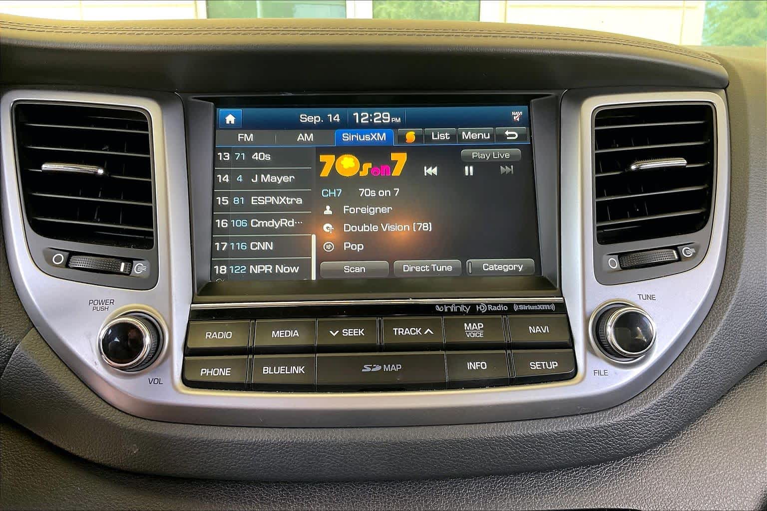 2017 Hyundai Tucson SE Plus Coliseum Gray at AutoNation USA Katy