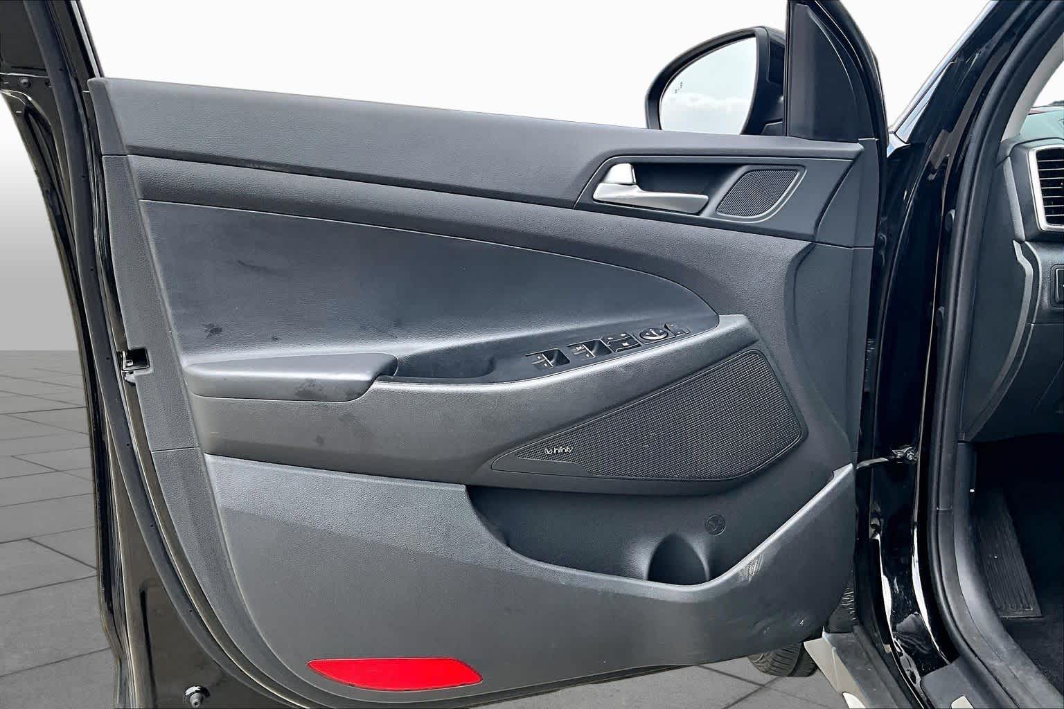 2019 Hyundai Tucson Limited Black Noir Pearl at HGreg Houston