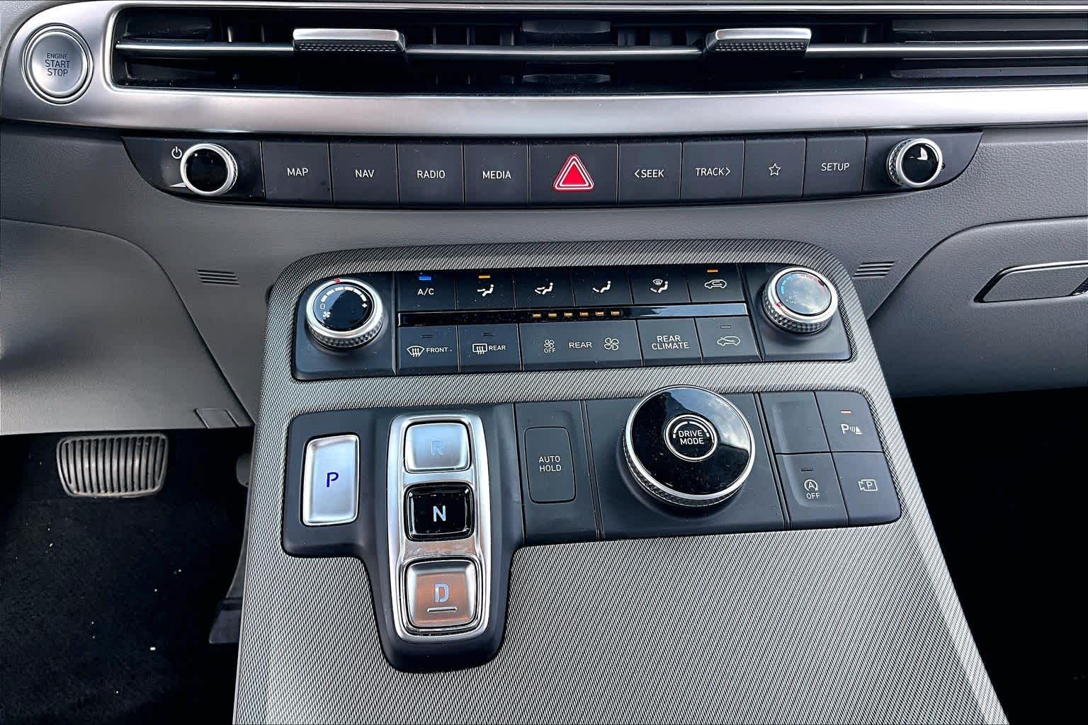 2023 Hyundai Palisade photo 32 of 34