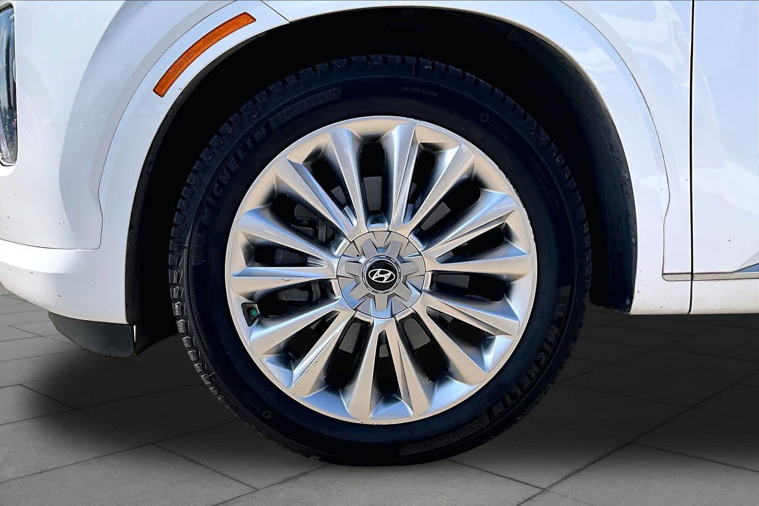 2020 Hyundai Palisade Limited Hyper White at Honda of Clear Lake